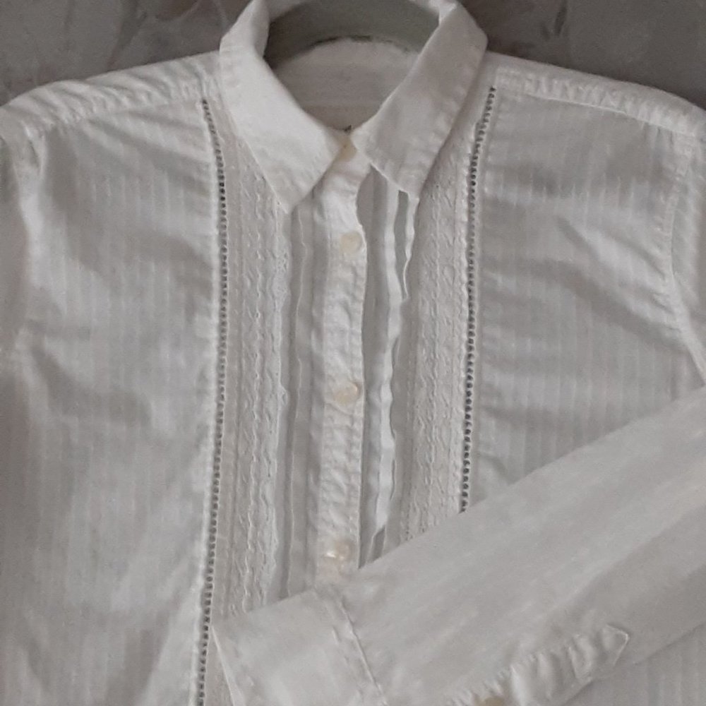 Abercrombie Kids white cotton shirt size M